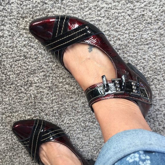 Un Tour En Ville Shoes - Picture 3 of 7